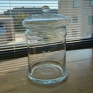 Glass container